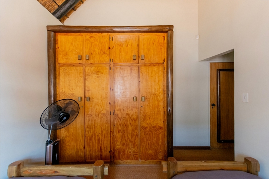 5 Bedroom Property for Sale in Myburgh Park Western Cape